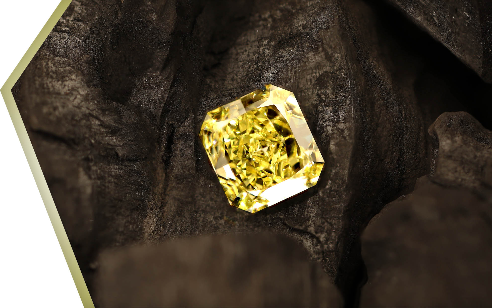 colored diamonds - Fancy Yellow Diamonds